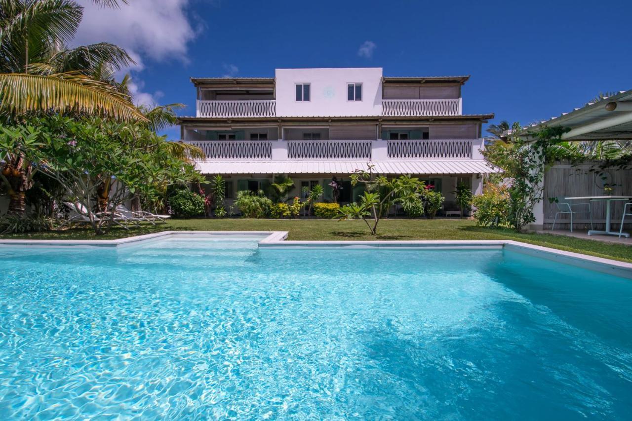 Le Mandala Moris Guesthouse Pointe Aux Canonniers Grand Baie Exterior foto